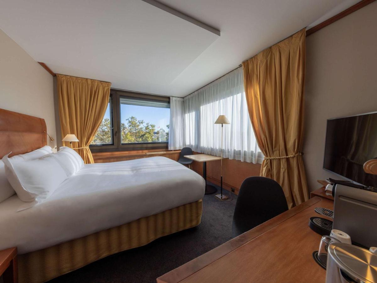 Hotel Sofitel Lyon Bellecour Esterno foto A room at the hotel