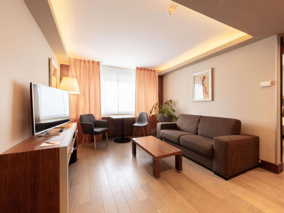 Hotel Sofitel Lyon Bellecour Esterno foto A living room
